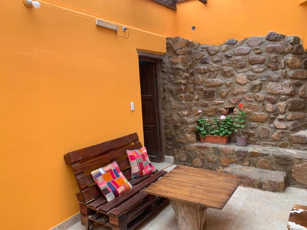 Hostal Casa De Piedra Humahuaca Εξωτερικό φωτογραφία