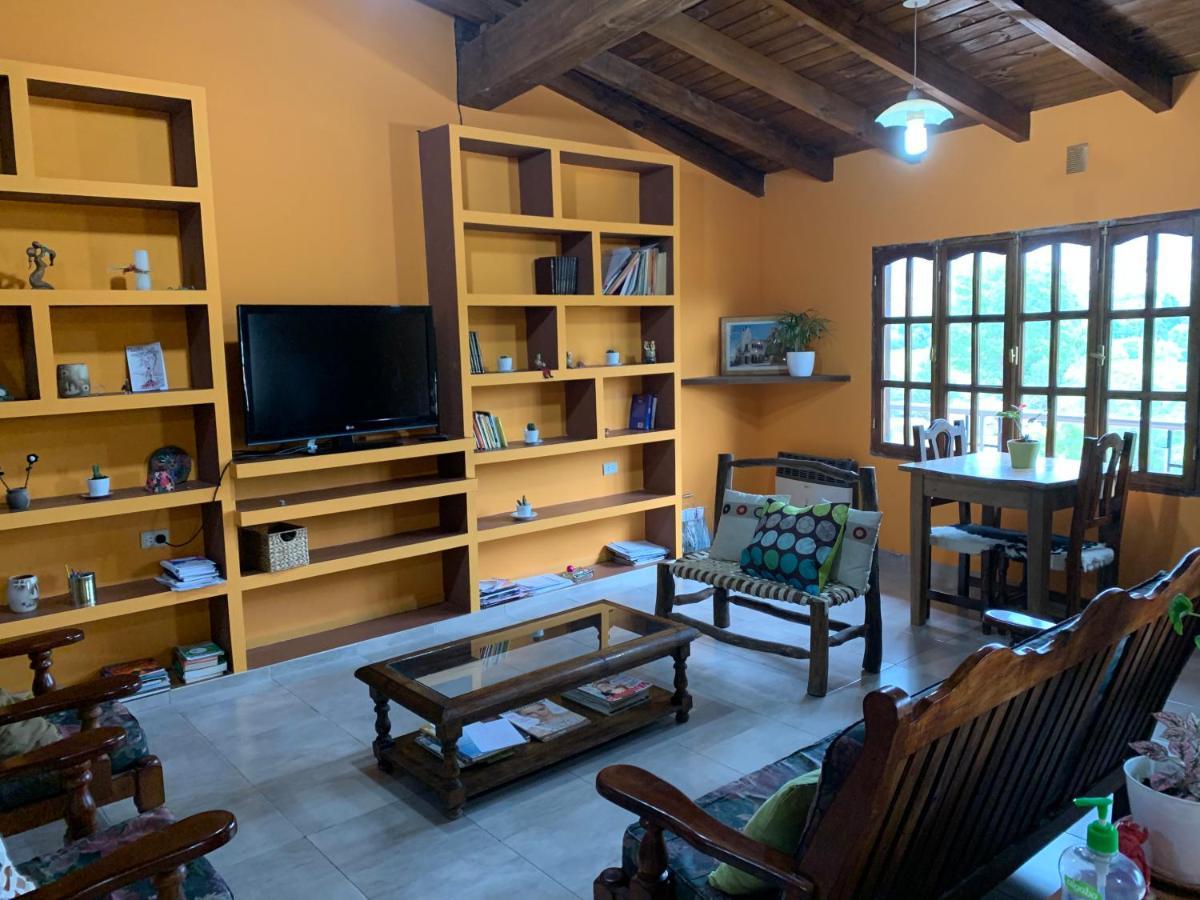 Hostal Casa De Piedra Humahuaca Εξωτερικό φωτογραφία